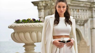 Ayça Ayşin Turan Instagram'da neler paylaşıyor?