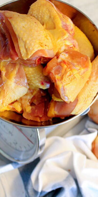 Güveçte tavuk yahni