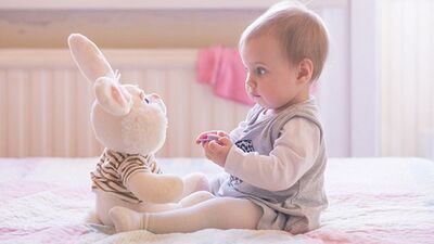 Kuşlar değil ama oyunlar bebeğinize dil getirir!