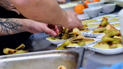 Sepet peynirli ahtapot kereviz merzane