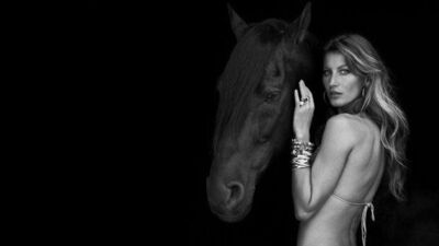 Gisele Bündchen'den 20. yıla özel pozlar