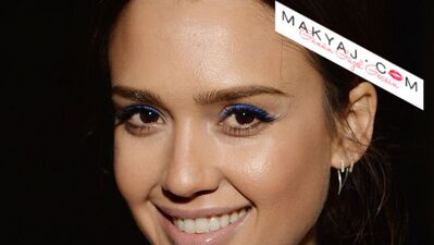 Ünlü trendleri: Renkli eyeliner büyüsü