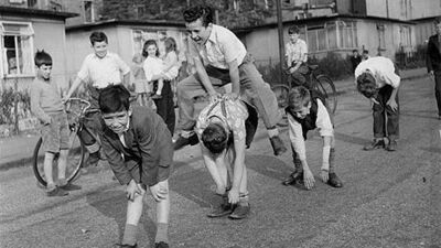 Sokakta oynamayan çocuk hasta oluyor