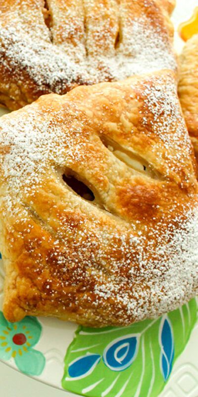 Şeftalili ve nutelallı bohça