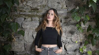 Sümeyra Koç: Tanrılar Okulu başucu kitabımdır