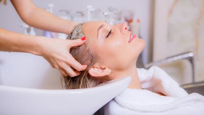 Saç bakımı ürünlerini seçerken dikkatli olun!