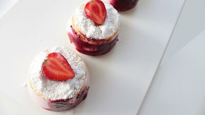 Orman meyveli dondurmalı pasta