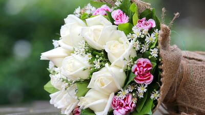 Buket çiçeklere nasıl bakılır?