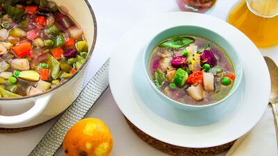 Minestrone: Bir İtalyan çorbası