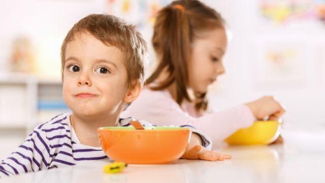 Kahvaltı etmeyen çocuklar obeziteye daha yatkın