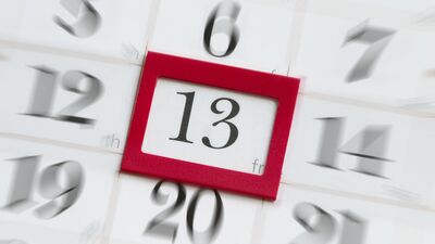 Batıl da olsa inanıyoruz işte!