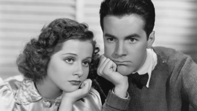  İlişkinizin iyi gitmediğini gösteren işaretler var!