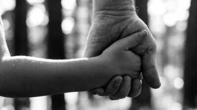 Kaygılı çocukların ebeveynleri için 8 ipucu