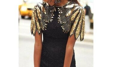 Siyah ve altın renk uyumu