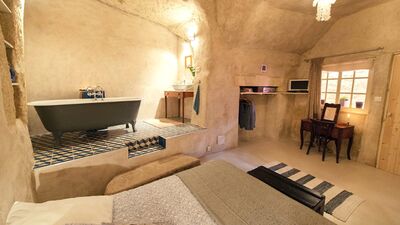 1 euro'ya mağaradan ev!