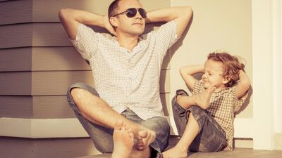 Boşanmış babalarla birlikte olmak için 4 sebep