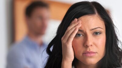 Ona yalan söylüyorum