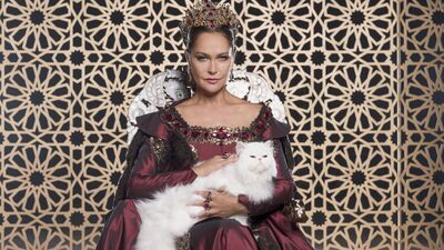 Kösem'in Safiye Sultan'ı Hülya Avşar