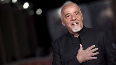 Paulo Coelho: Düşünceleriniz kaderinize dönüşebilir