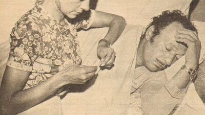 Yıldızlara baktırdım fallarda çıkmıyorsun