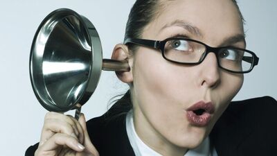 Bugün meraklı ve gevezeyiz!