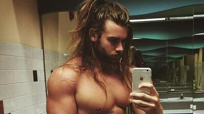 Uzun saçlı prensler