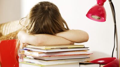 Ders çalışmayı sevmeyen çocuk için öneriler