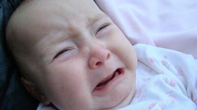 Bebeğim sürekli çığlık atıyordu...