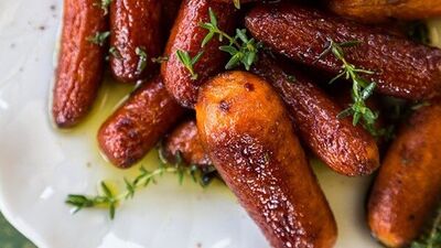 Balzamikle kavrulmuş havuç