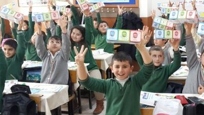 Anne harçlık versene!