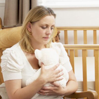 Doğum sonrası depresyonu mu annelik hüznü mü?