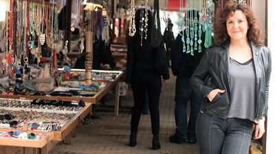 Sumru Yavrucuk: 'Tekdüze hayatı kabullenmeyelim'