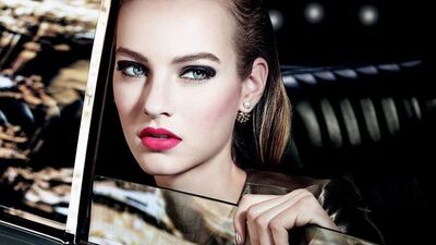 Dior'dan yeni yıla özel makyaj koleksiyonu