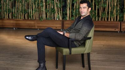 Kenan İmirzalıoğlu: Erkeksen insan ol