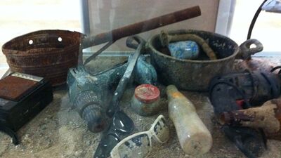 Sanırım size ait, denizin altından çıkanlar...