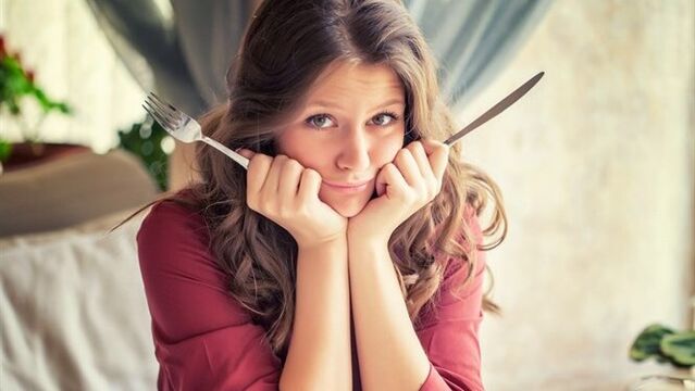 Neden sürekli açız?