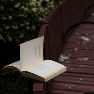 Şiirleriyle Nazım Hikmet...