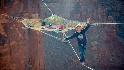 Yükseklik korkusu olanlar bakmasın
