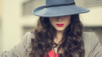 Bana ne giydiğini söyle sana burcunu söyleyeyim!