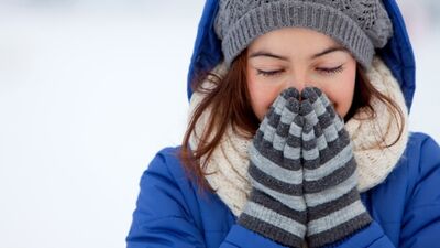 Soğuk ve rüzgarlı hava yüz felcine yol açabilir