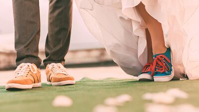 Gelinlerde spor ayakkabı modası