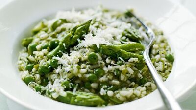 Kuşkonmazlı Risotto