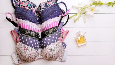 Göğüs küçültme hakkında merak ettikleriniz...