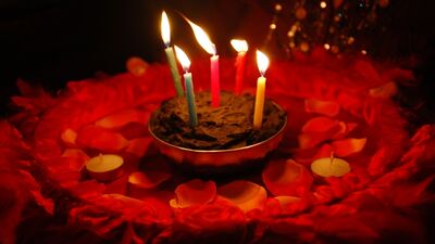 Kına neden yakılır?