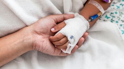 Çocukluk çağı kanserlerinde psikolojik destek şart!