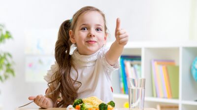 Çocukken sağlıklı beslenmek kalp krizini önlüyor