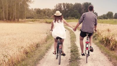 Hayat bir kapıdan giriş bir kapıdan çıkıştır!