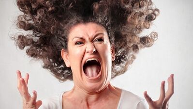 Türk erkeğinin sormaktan vazgeçemediği 10 soru