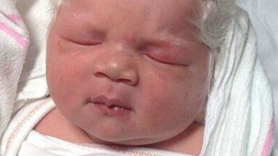 Komik saçlı bebekler