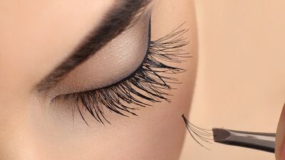 3D İpek Kirpik uygulaması